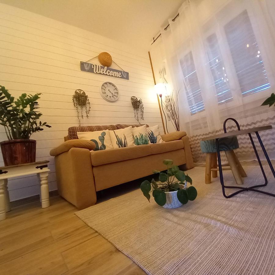 Casa Fiorita 22 Porto Ceresio Daire Dış mekan fotoğraf