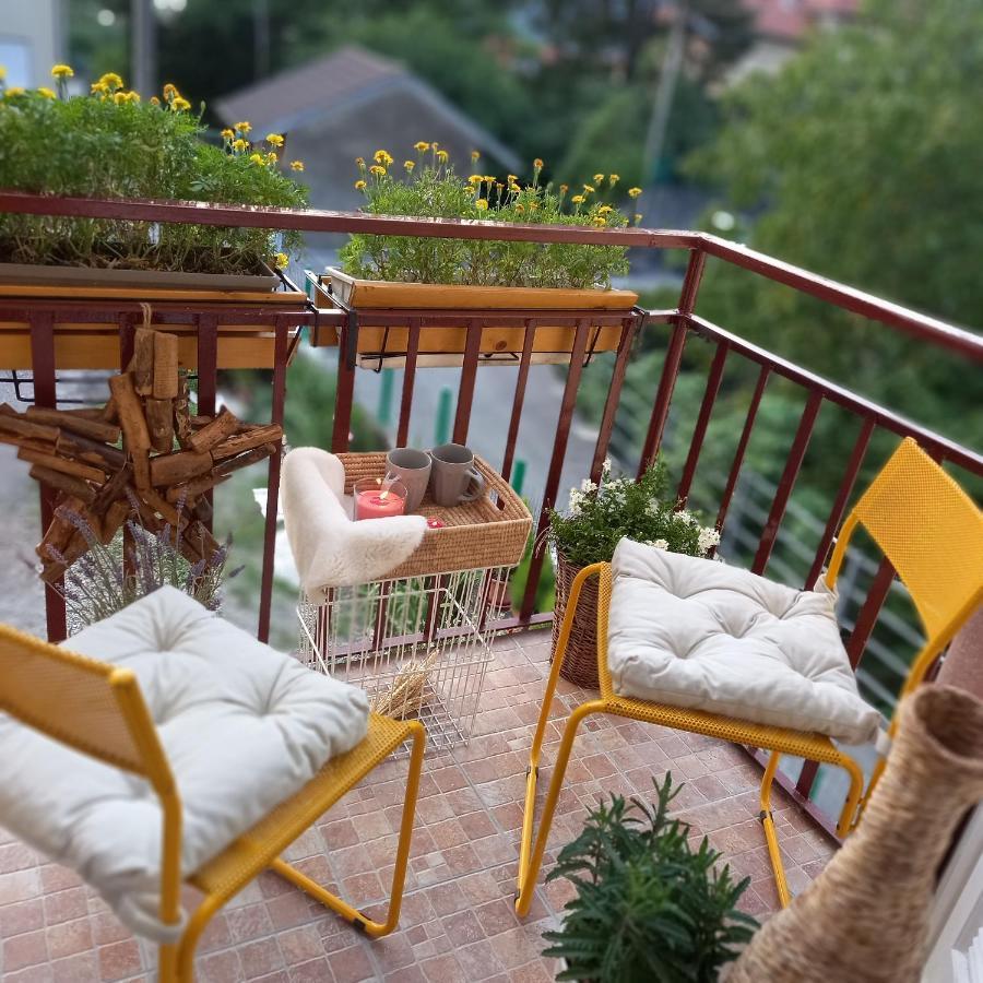 Casa Fiorita 22 Porto Ceresio Daire Dış mekan fotoğraf